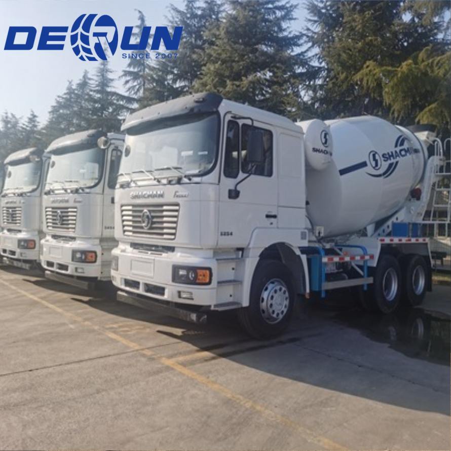 Shacman F3000 6x4 ja 8x4 tsemendisegisti veoauto